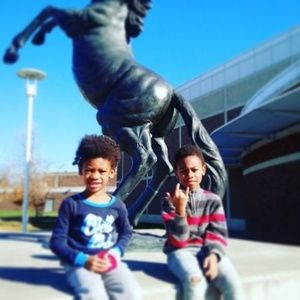 Meet your Posher, Makeal